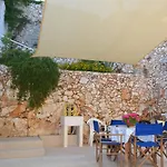 Hébergement de vacances Marinaia - Casa Alba *