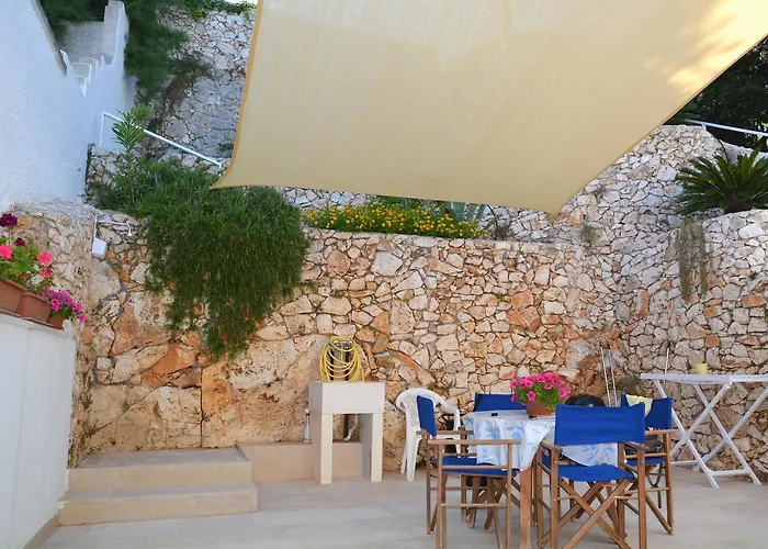 Casa vacanze Marinaia - Casa Alba *